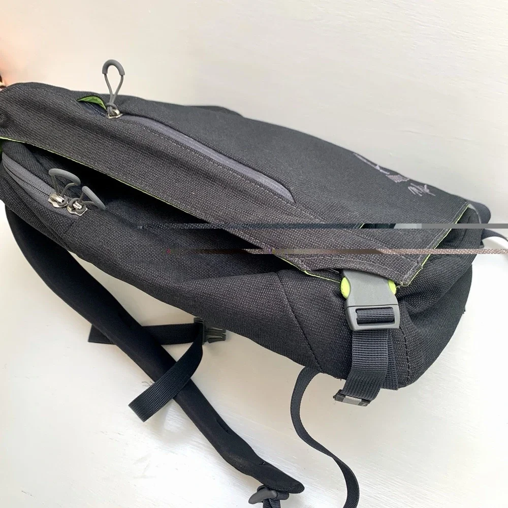 OSPREY Pixel Port Backpack Black w/ Green Lining Laptop Bag, w Osprey Logo